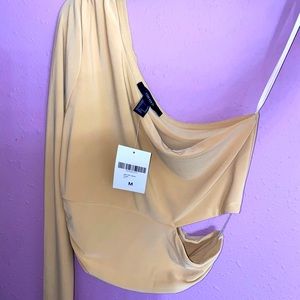 Forever 21 women’s medium size date top. New